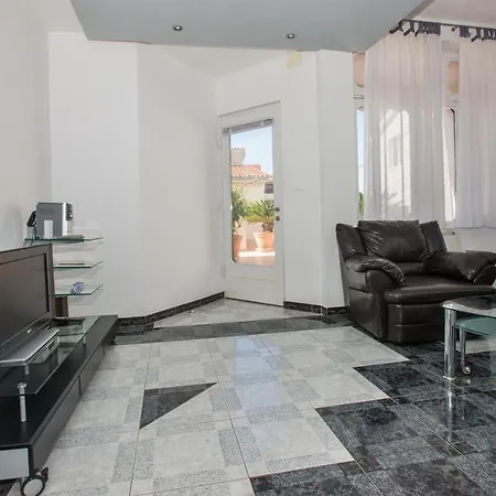 Marcela Apartman