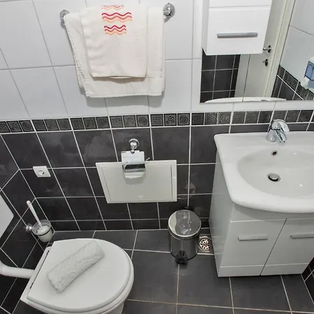 Apartment Marcela Makarska